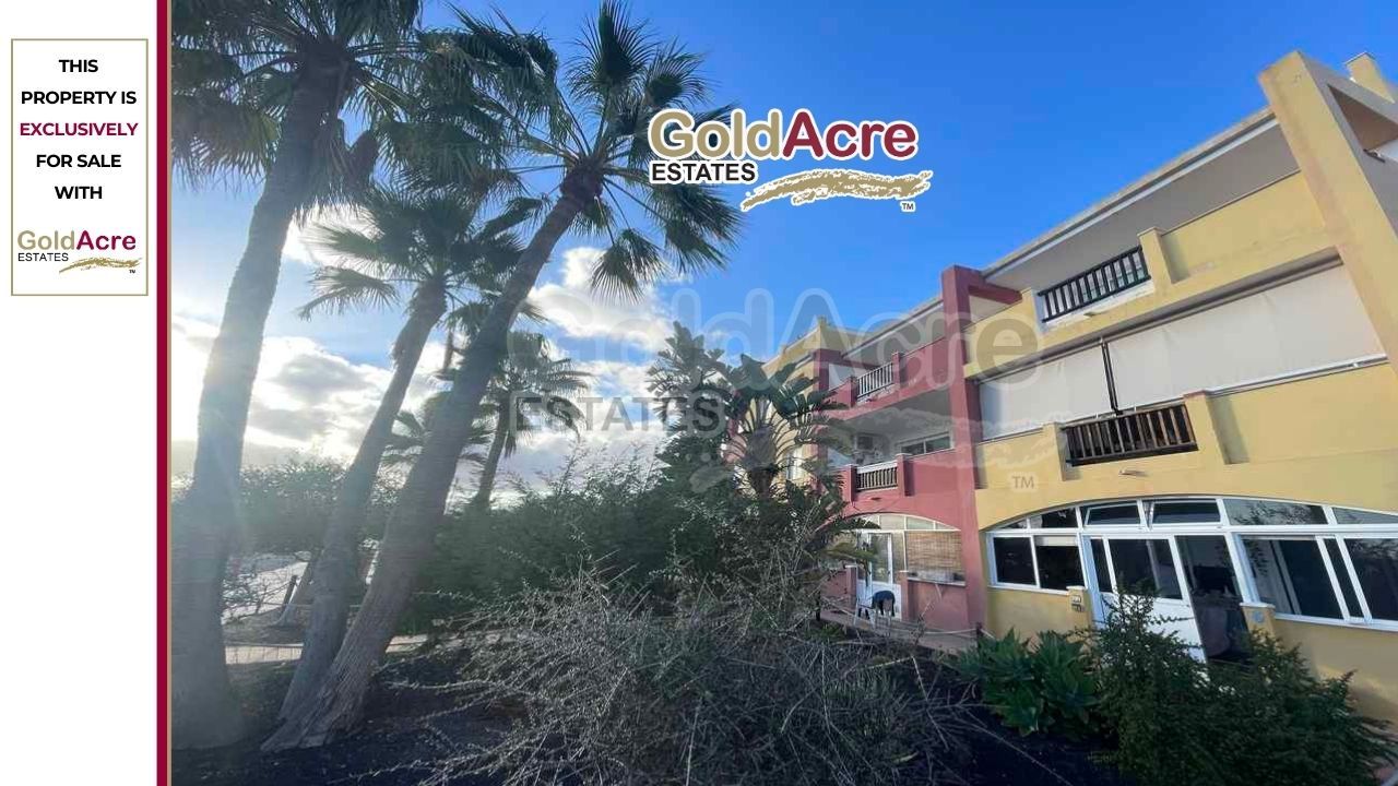 Exterior view of Attic for sale in La Oliva