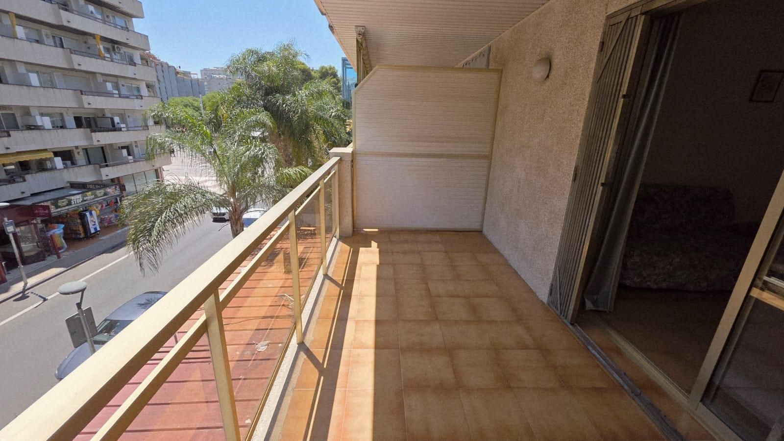Terraza de Apartamento en venta en Salou con Piscina comunitaria