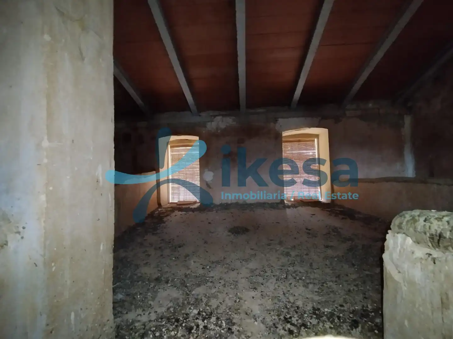 Casa adosada en venta en Montizón