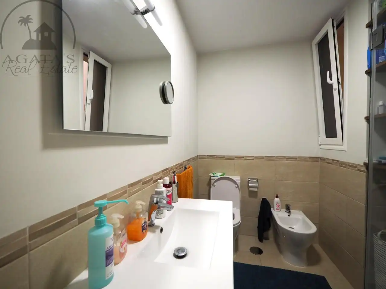 Baño de Piso en venta en Los Realejos con Trastero y Amueblado