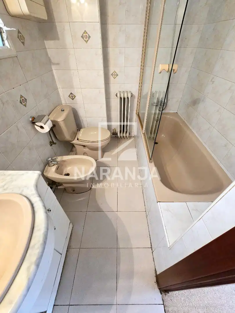 Badezimmer von Wohnung zum Verkauf in Mollet del Vallès mit Balkon und Gemeinschaftspool