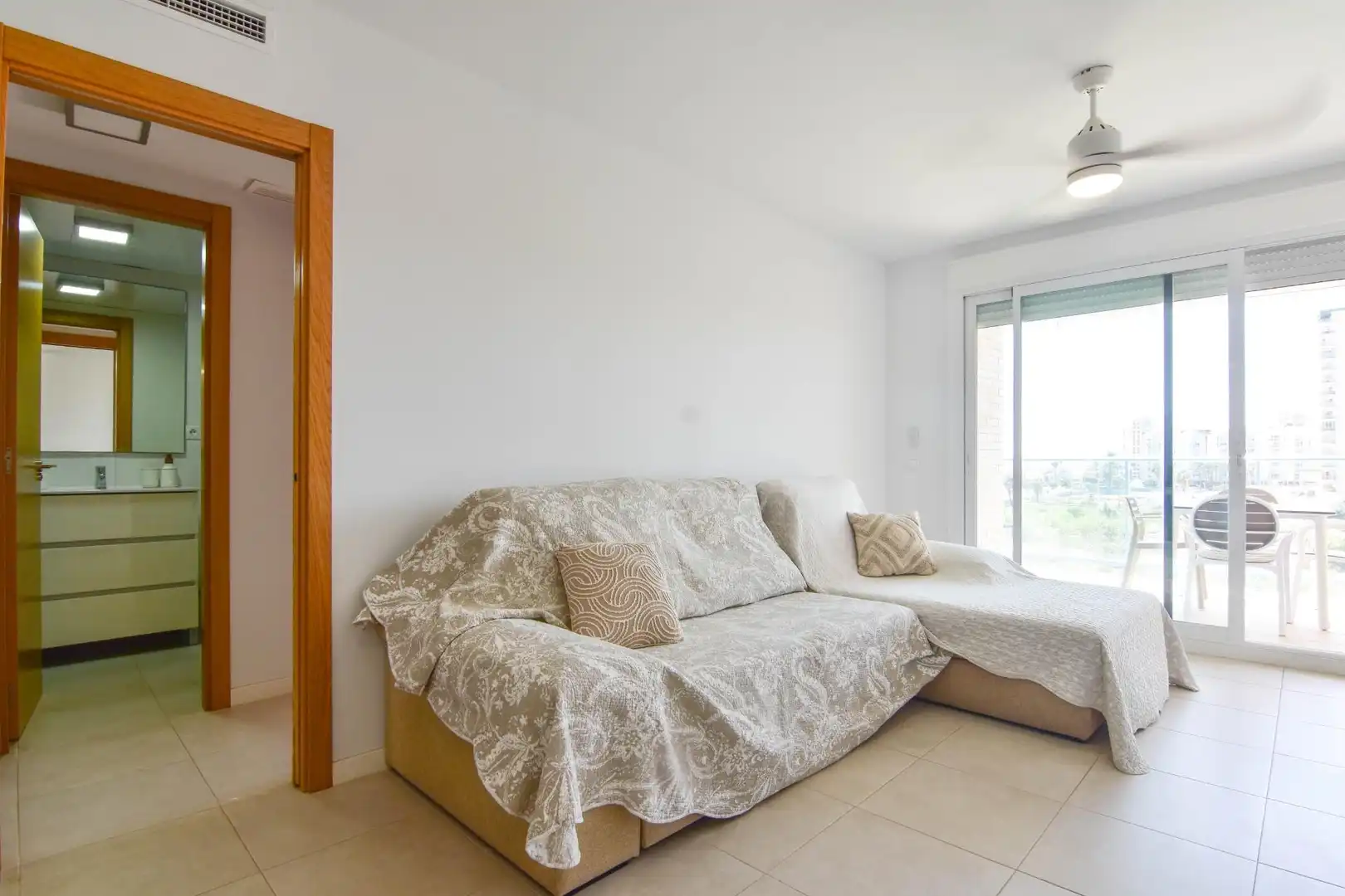 Apartments for rent in Avenida TRAMUNTANA, Playa del Puig