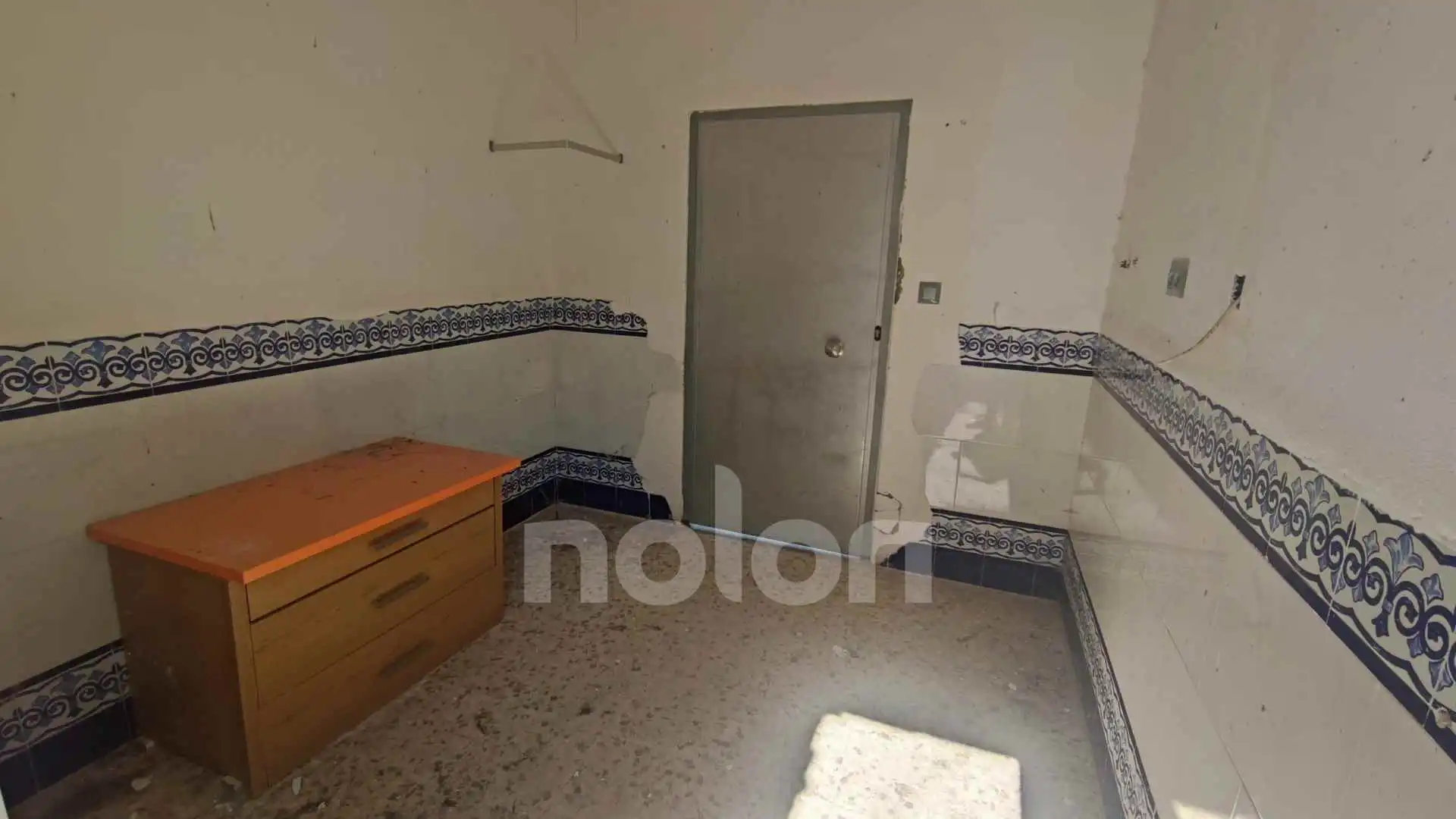Dormitori de Casa adosada en venda en La Puebla de Cazalla amb Jardí privat i Piscina