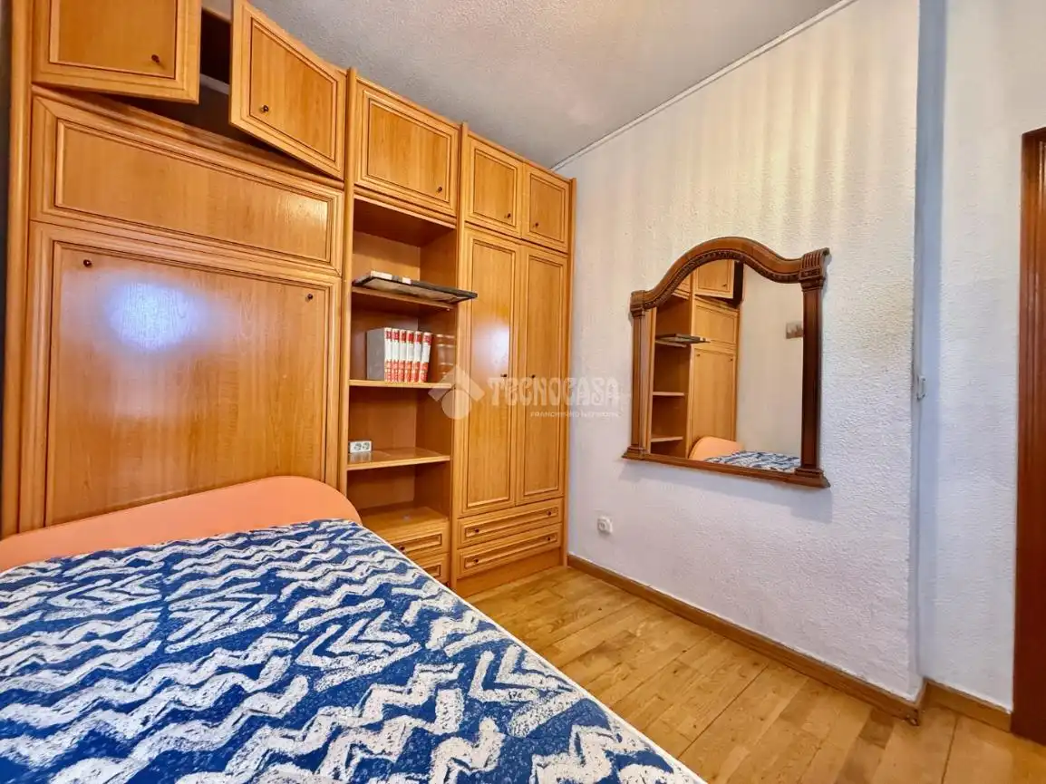 Bedroom of Flat for sale in Alcalá de Henares  with Air Conditioner and Heating