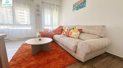 Foto 2 de Apartamento de alquiler en Alcoy, 74, Campello pueblo, El Campello