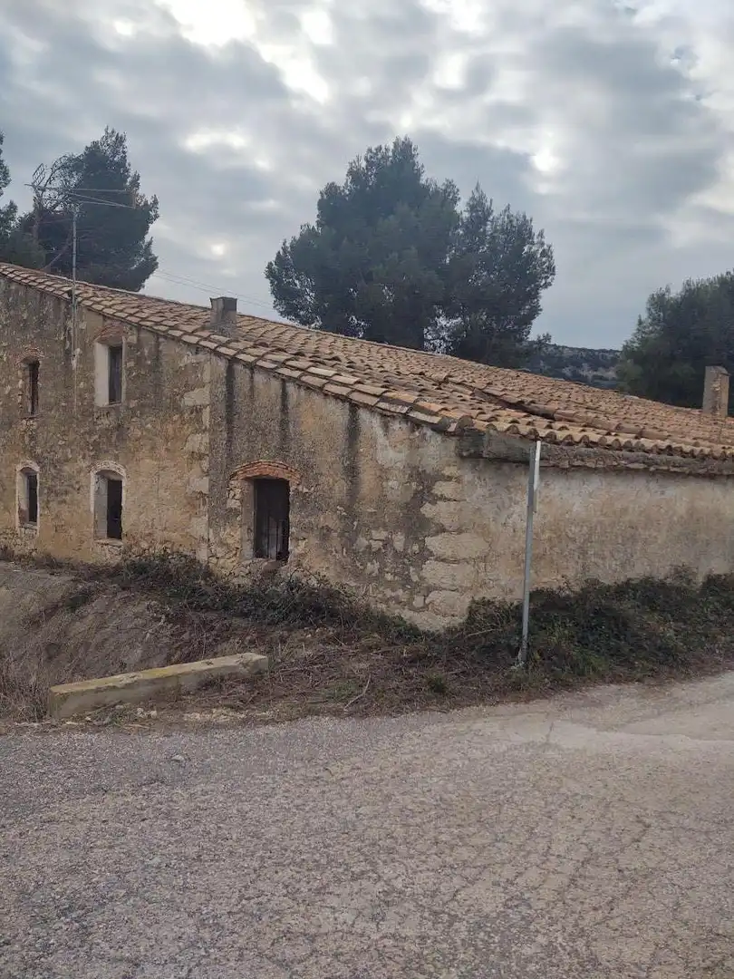 Finca rústica en venta en Benassal