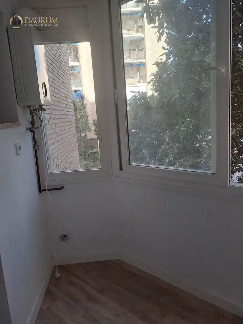 Balcony of Flat for sale in Sevilla  with Air Conditioner, Heating and Terrace