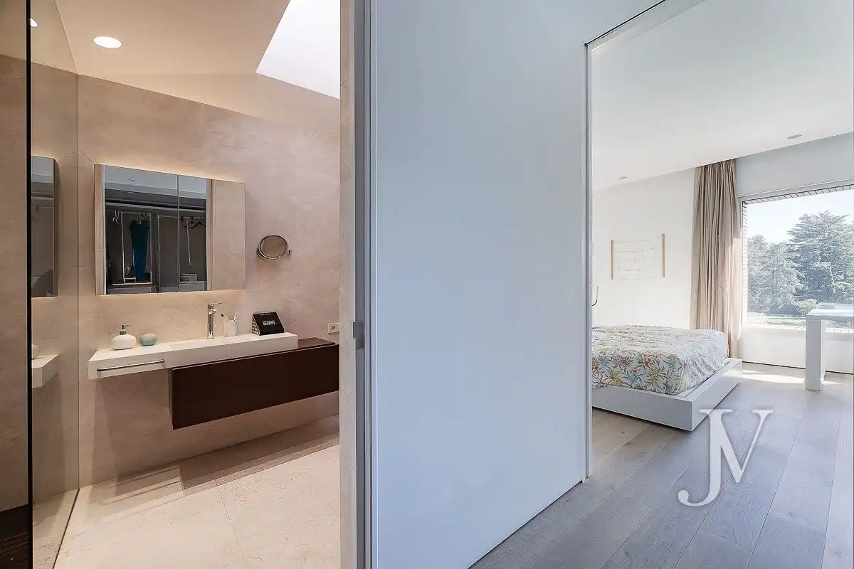Bathroom of Houses for sale in Madrid  with Air Conditioner, Heating and Private garden