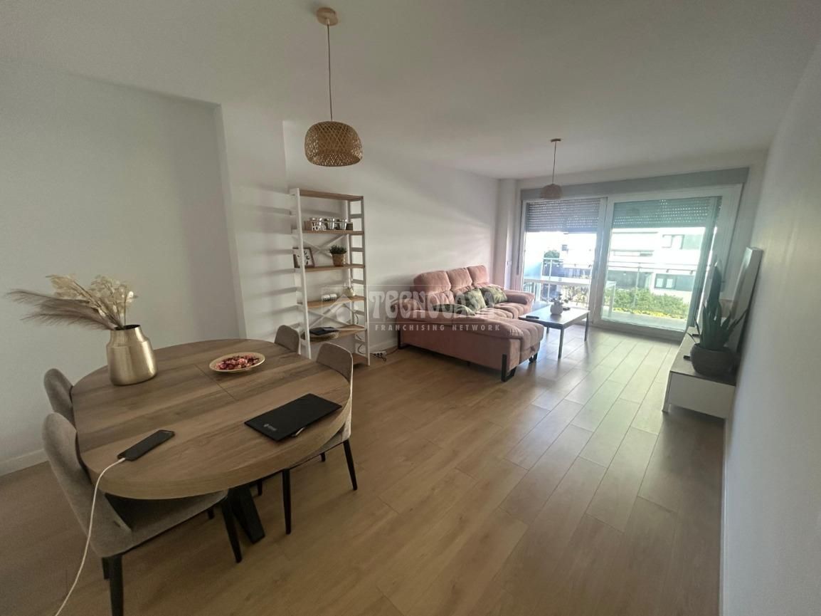 Sala d'estar de Pis de lloguer en  Almería Capital amb Aire condicionat i Terrassa
