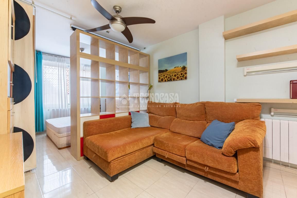 Sala d'estar de Estudi en venda en Algete amb Aire condicionat i Calefacció