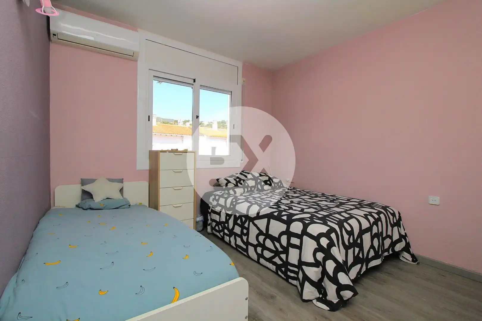 Schlafzimmer von Einfamilien-Reihenhaus zum Verkauf in Castelldefels mit Klimaanlage, Heizung und Privatgarten