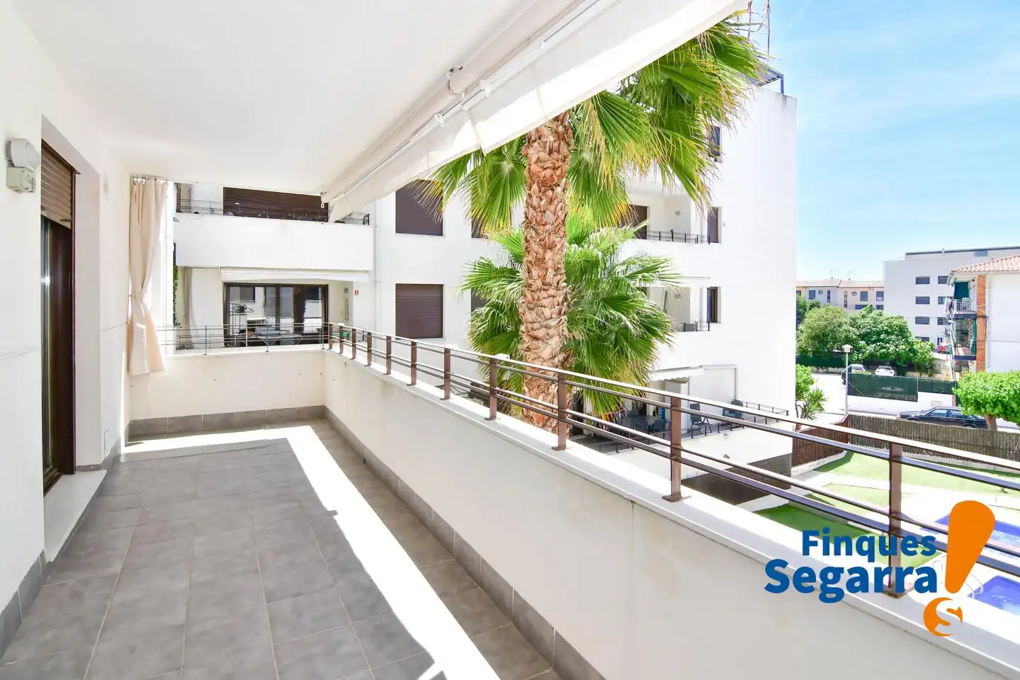 Terrassa de Pis en venda en El Vendrell amb Calefacció, Terrassa i Piscina comunitària