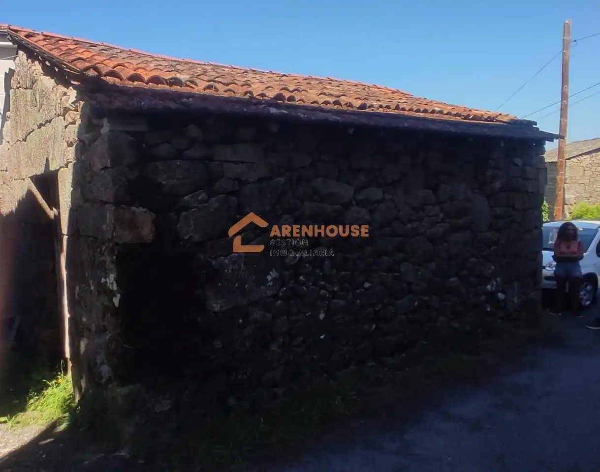 Casa o xalet en venda en Punxín amb Jardí privat, Traster i Moblat