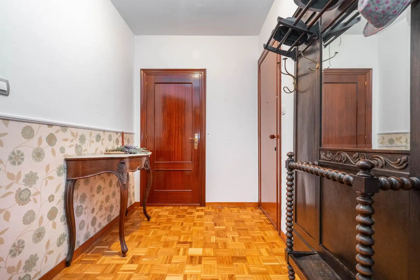 Pis en venda en Oviedo  amb Calefacció i Parquet