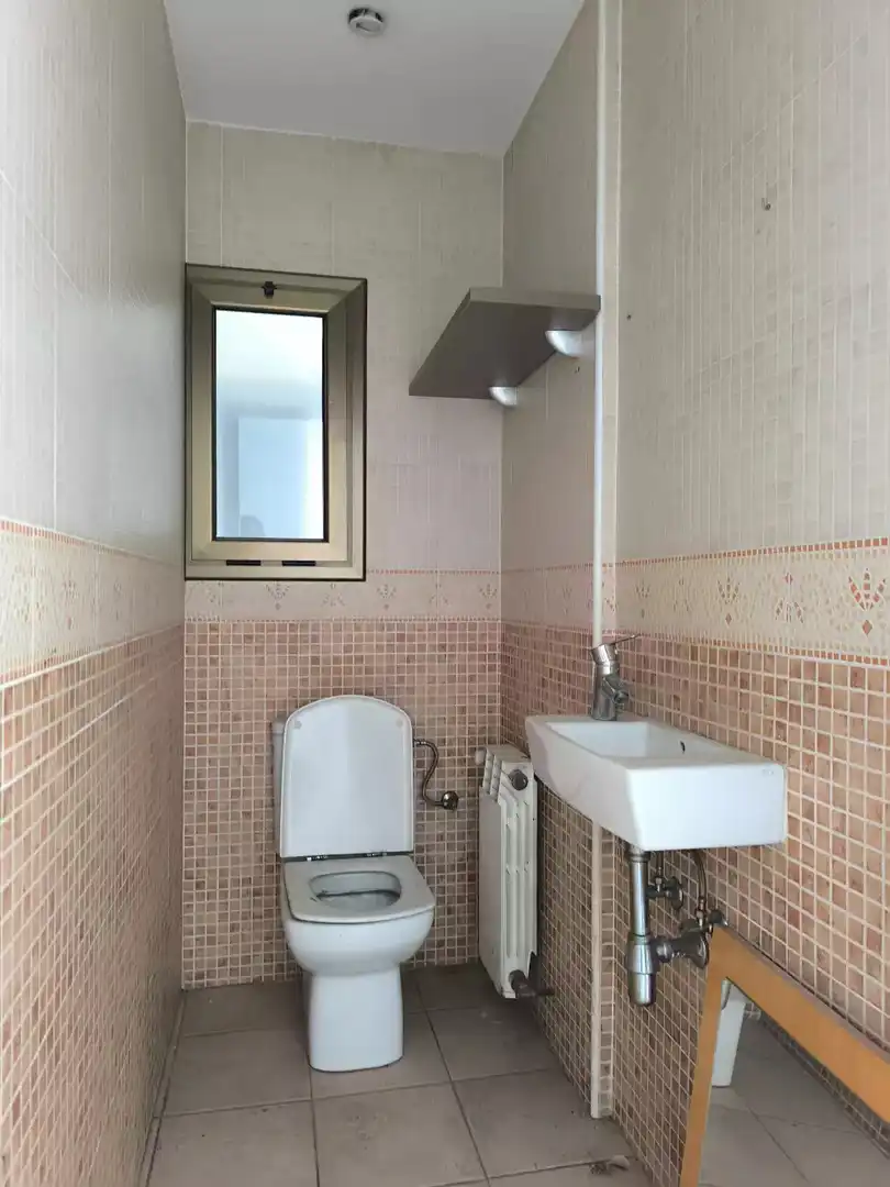 Bathroom of Flat for sale in Hostalric, Girona