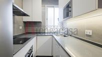 Kitchen of Flat to rent in  Madrid Capital  with Air Conditioner, Heating and Furnished