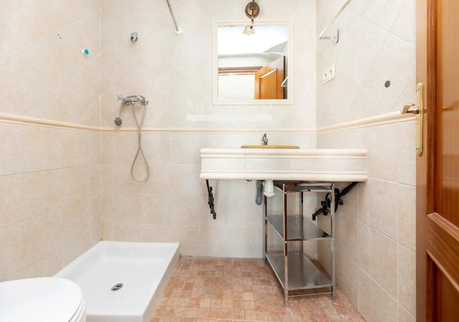 Baño de Casa adosada en venta en Pinos Puente con Terraza y Trastero