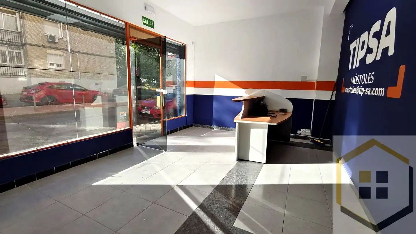 Gewerbefläche zur Miete in Avenida de Portugal 9, imagen 2