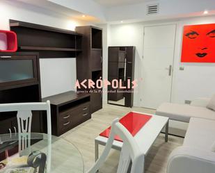 Dormitori de Apartament de lloguer en San Andrés del Rabanedo amb Calefacció i Moblat