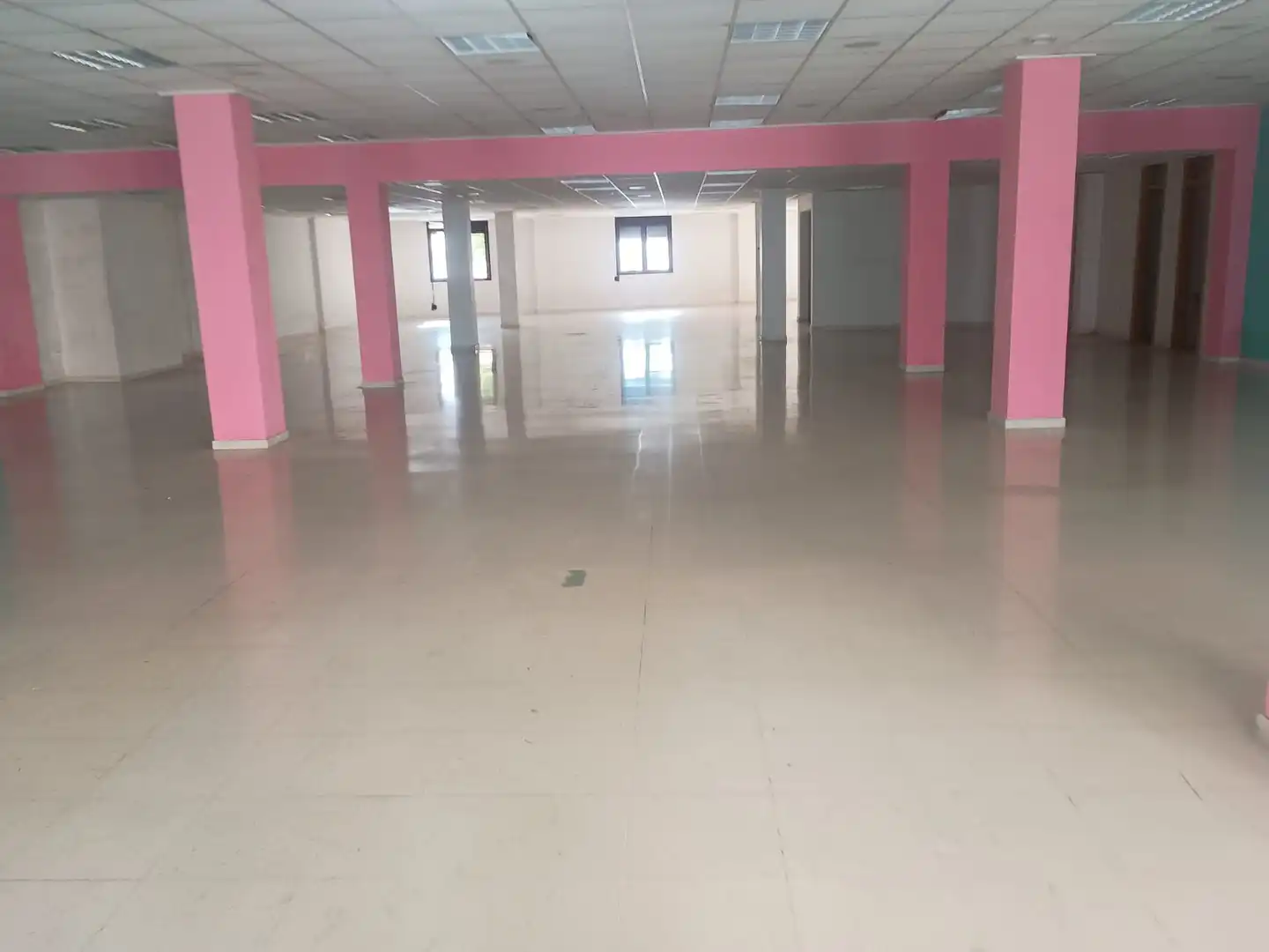 Local comercial en venda a Plaça sa Bassa 7