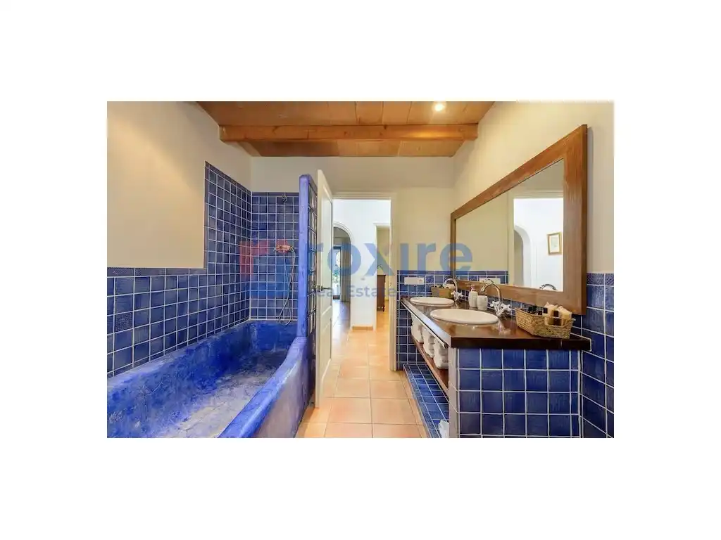 Baño de Casa o chalet de alquiler en Sant Josep de sa Talaia con Aire acondicionado, Jardín privado y Terraza