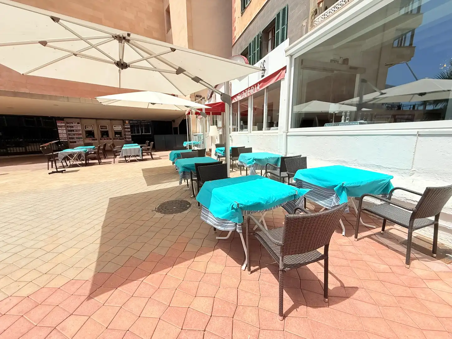 Local comercial en traspaso en Passeig Marítim, imagen 11
