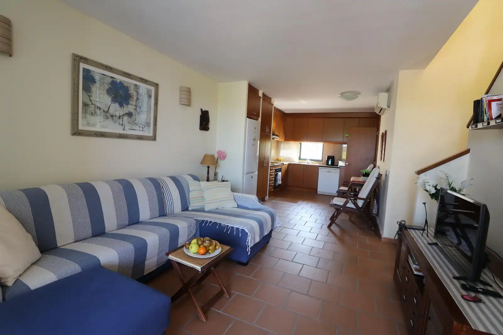 Wohnzimmer von Einfamilien-Reihenhaus zum Verkauf in Maó - Mahón mit Klimaanlage, Privatgarten und Terrasse