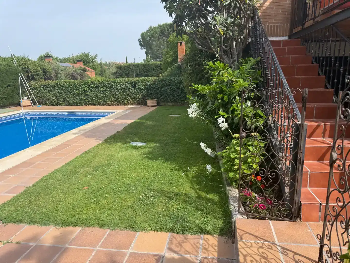 Jardín de Piso en venta en Las Rozas de Madrid con Aire acondicionado, Jardín privado y Parquet