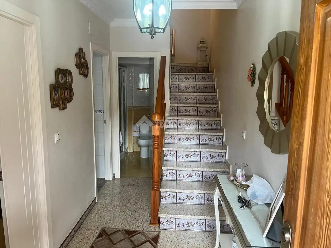 Casa adosada en venta en Centro - Doña Mercedes