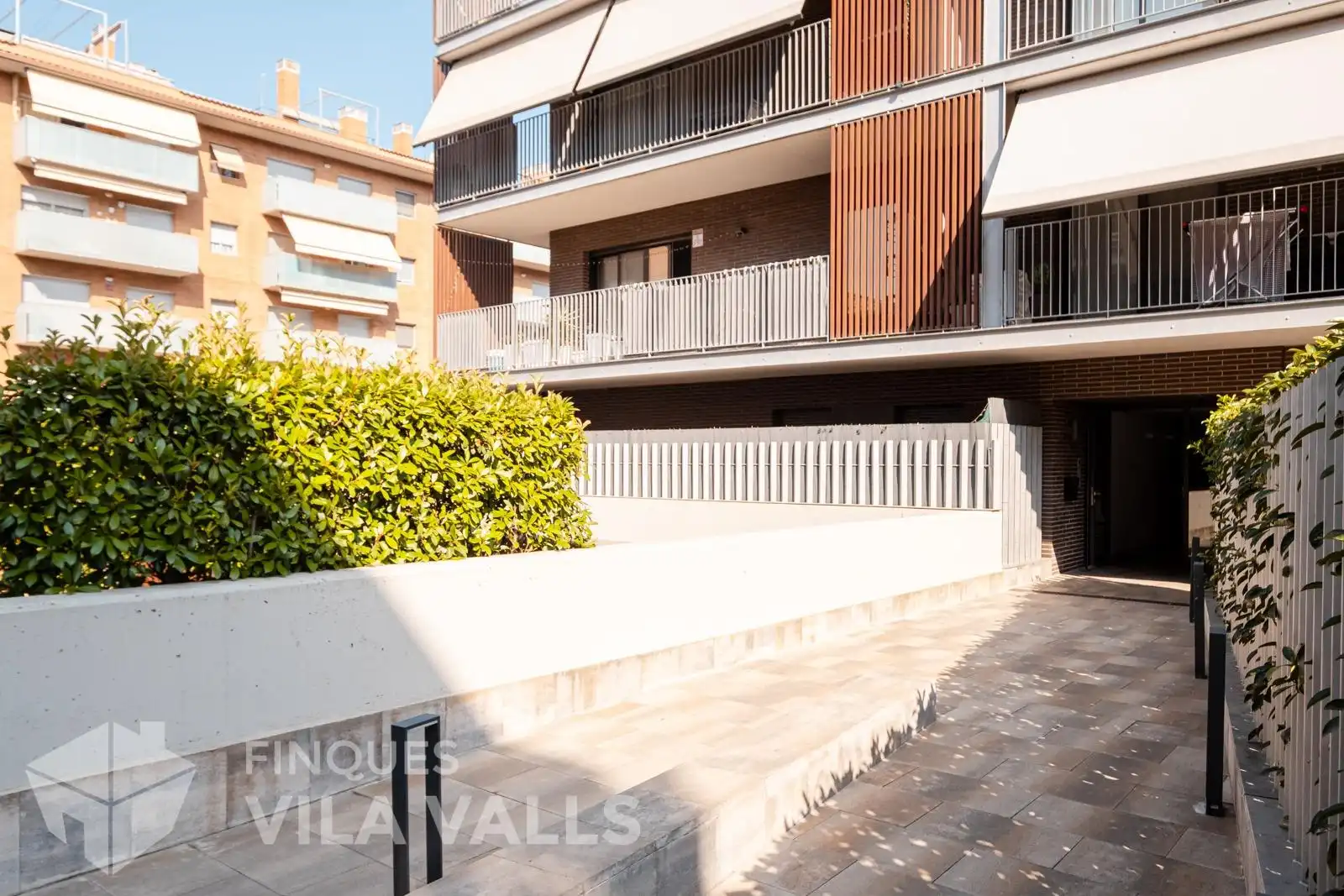 Vista exterior de Pis en venda en Ripollet amb Aire condicionat, Calefacció i Terrassa