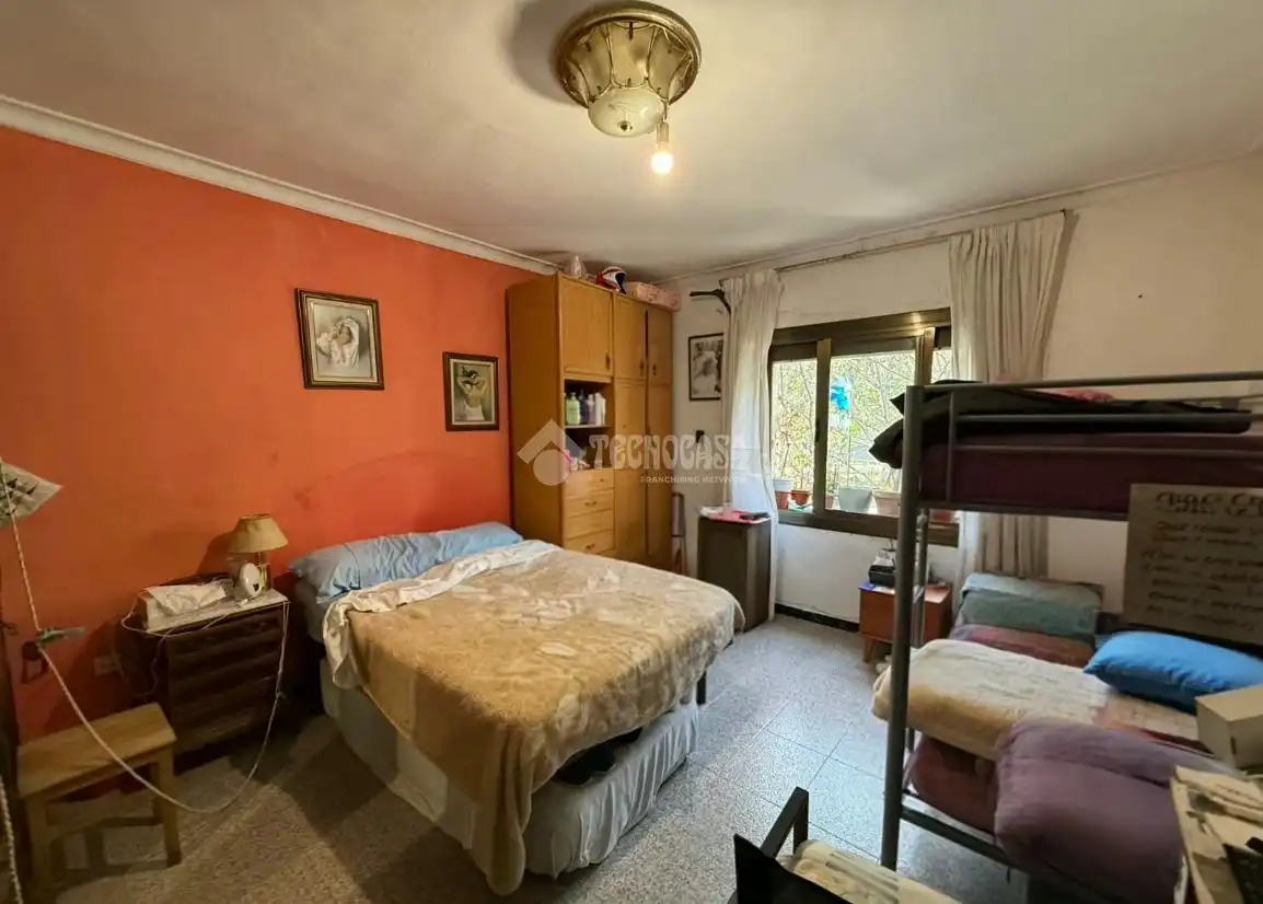 Habitación de Piso en venta en Santa Coloma de Gramenet