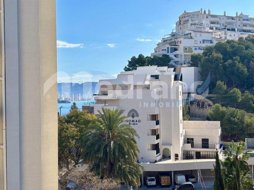 Pis en venda a Calle Cornellana, Cala de Finestrat