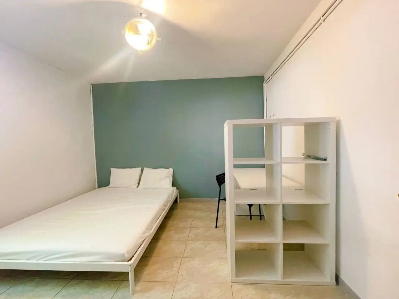 Habitación de Piso de alquiler en Cerdanyola del Vallès con Calefacción y Amueblado