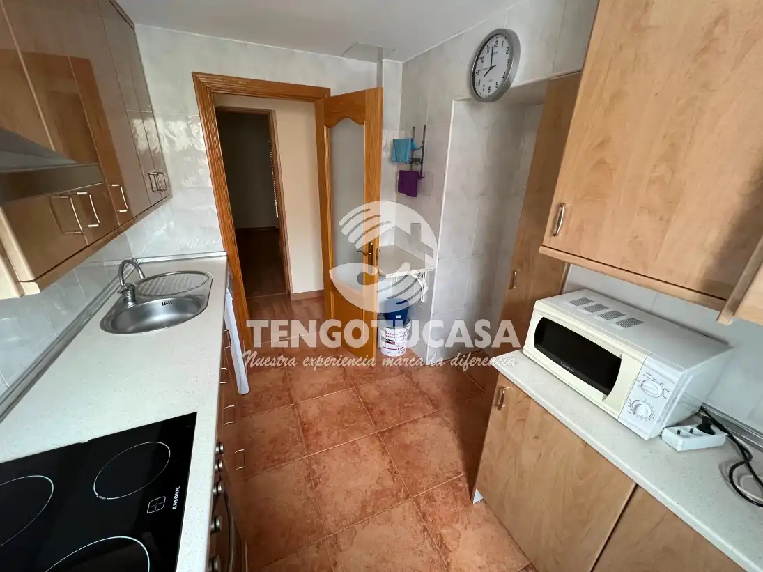 Cuina de Pis en venda en Madrid amb Calefacció, Parquet i Terrassa