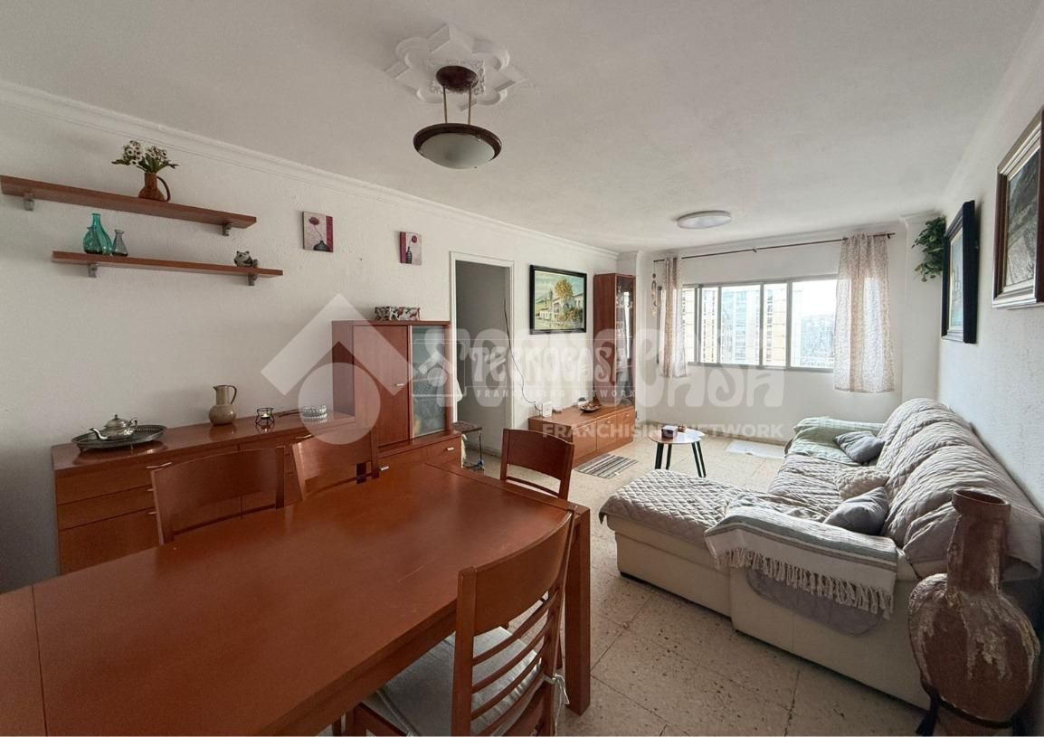 Piso en venta en Los Tarahales - La Paterna, Centro