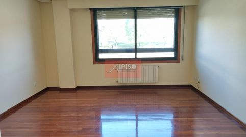 Photo 5 of Apartments for rent in Vistahermosa, Ourense Capital