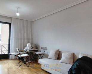 Living room of Flat to rent in Salamanca Capital  with Heating, Terrace and Furnished