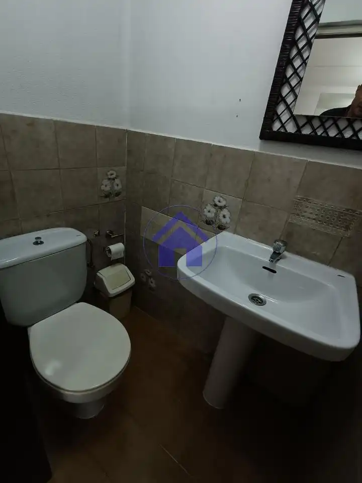 Bathroom of Commercial properties for rent in Vigo 