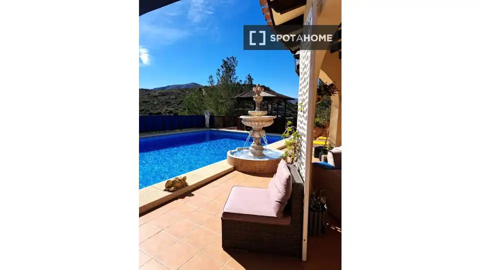 Habitación en Pego