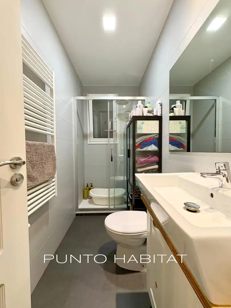 Baño de Piso en venta en Barcelona con Aire acondicionado, Calefacción y Parquet