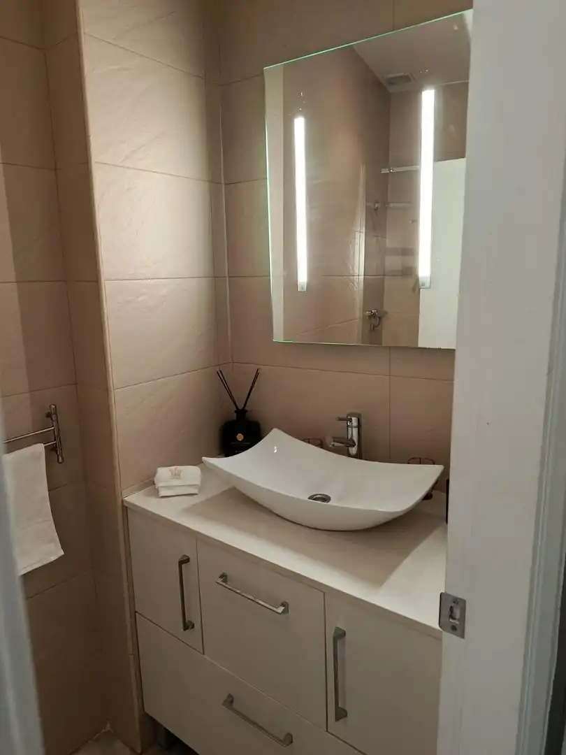 Baño de Ático en venta en Sevilla con Aire acondicionado y Terraza