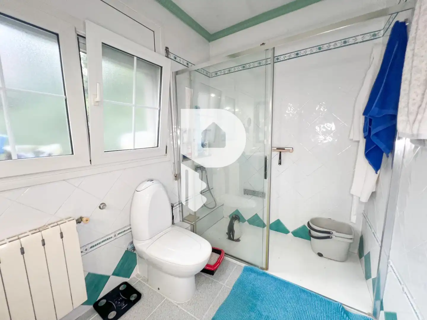 Baño de Casa o chalet en venta en Vallirana con Calefacción, Jardín privado y Terraza