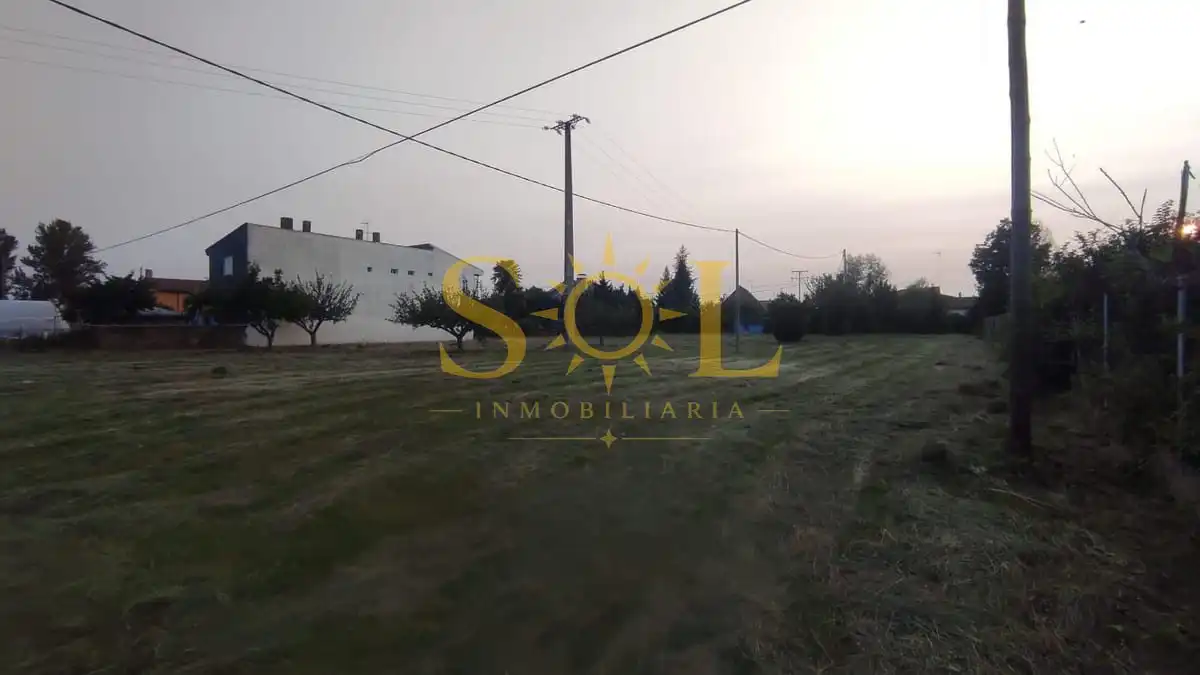 Terreny residencial en venda a Villaquilambre, imagen 4