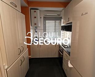 Kitchen of Flat to rent in  Madrid Capital  with Heating and Furnished