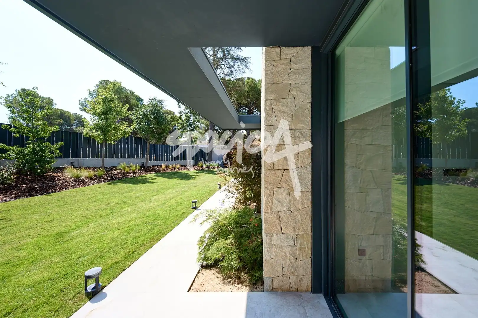 Exterior view of Houses for sale in Boadilla del Monte  with Air Conditioner, Heating and Private garden