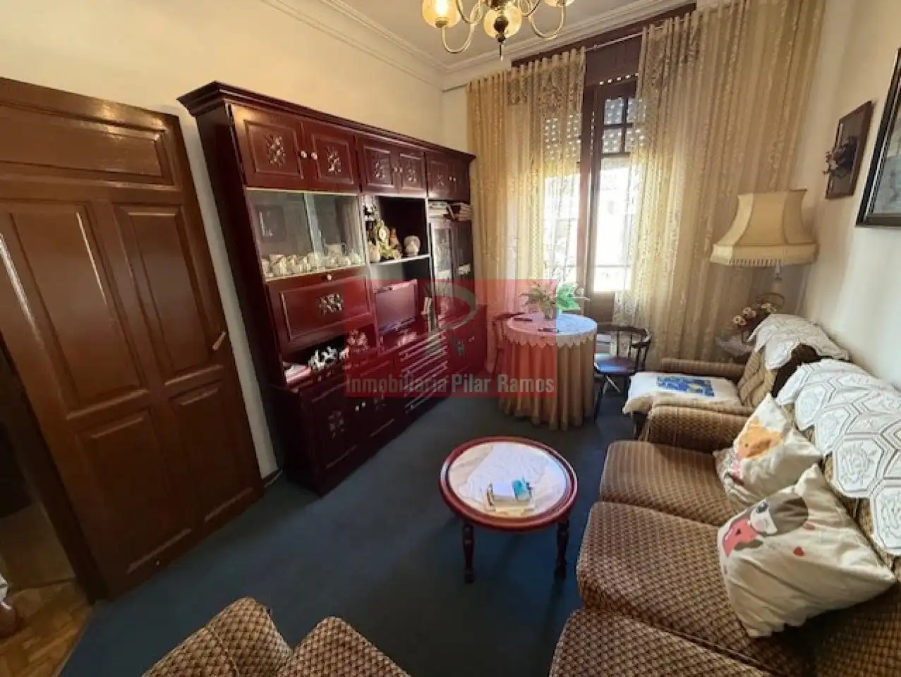 Sala de estar de Piso en venta en León Capital  con Calefacción, Trastero y Amueblado