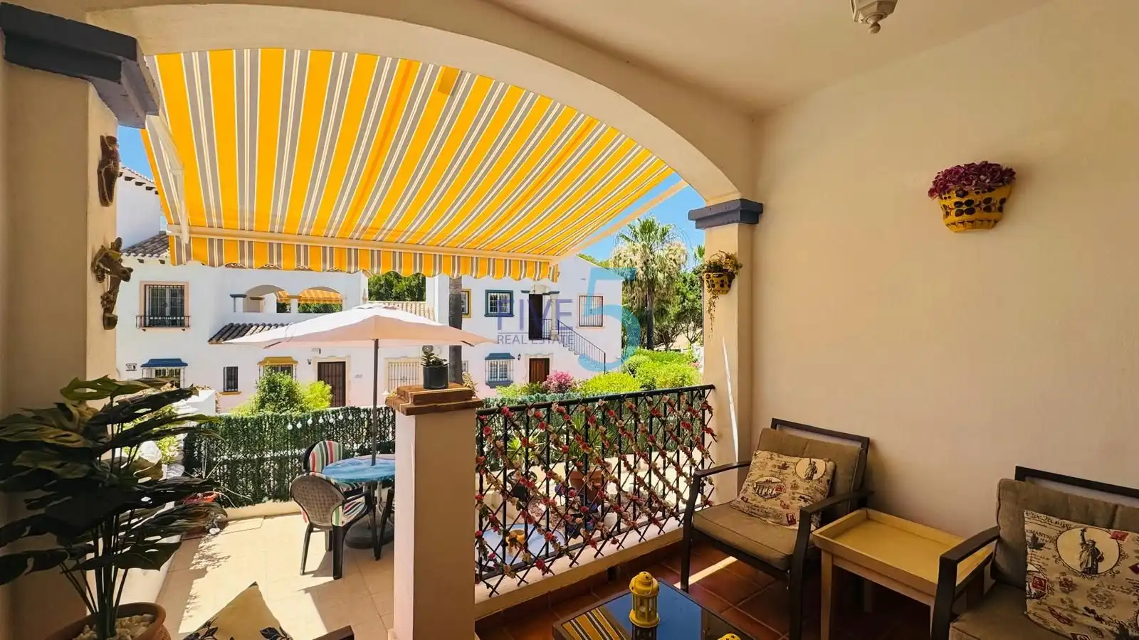 Terrasse von Wohnung zum Verkauf in Orihuela mit Klimaanlage, Terrasse und Schwimmbad
