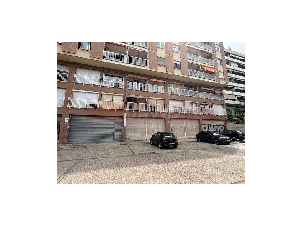 Exterior view of Premises for sale in L'Hospitalet de Llobregat