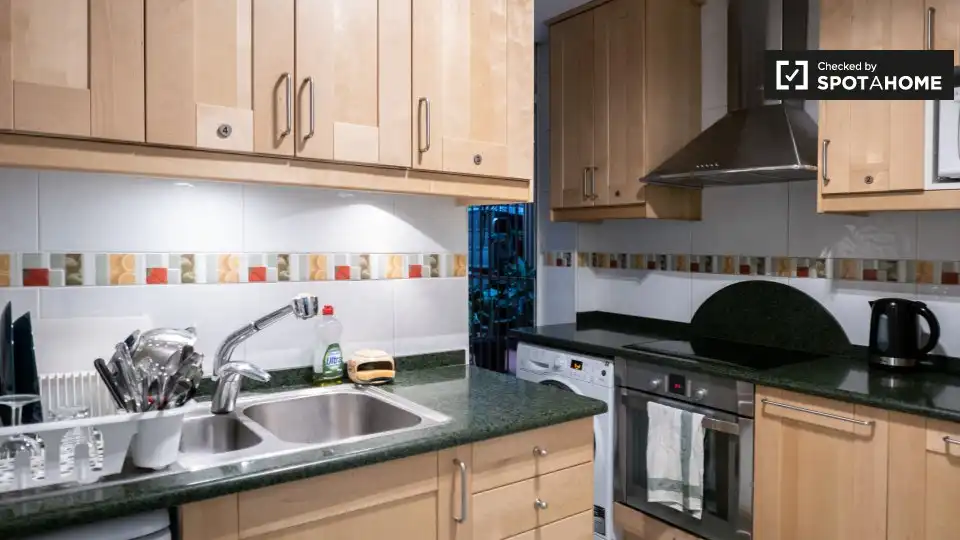 Cocina de Piso de alquiler en Alcalá de Henares con Aire acondicionado, Calefacción y Amueblado