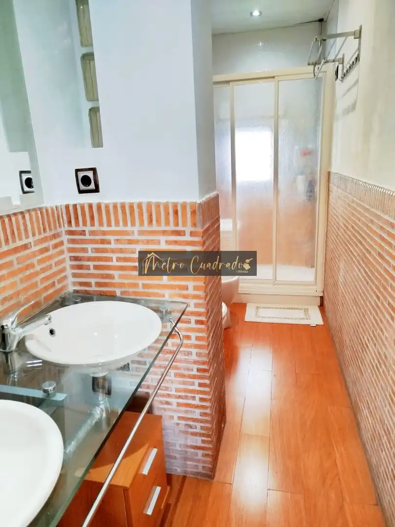 Bathroom of Flat for rent in Mérida  with Air Conditioner and Furnished